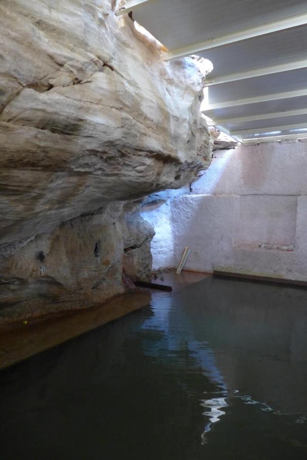 Afra Hot Springs Chalets At-Tafilah Exterior foto